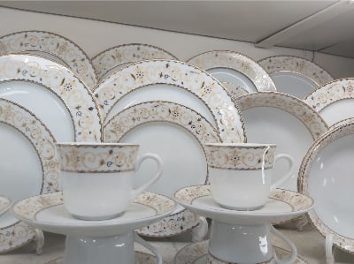 Picture of 32 pieces dinner set for gift and home decoration- 6 Dinner Plates, 6 Half Plates, 1 Rice Dish, 1 Curry serving bowl, 6 Soup Bowl, 6+6 coffee cup + saucer Multicolor164GL