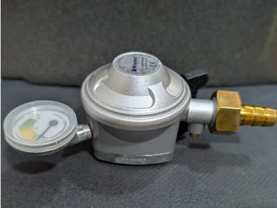 Picture of Miyako 22MM LPG Gas Regulator MKR-GR15 WITH SAFETY LOCK 