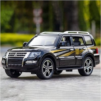 Picture of 1PC 1:32 Mitsubishi Pajero SUV Diecast Alloy Car Premium Model Vehicle Metal Toy Model Pull back Sound Light Multicolor