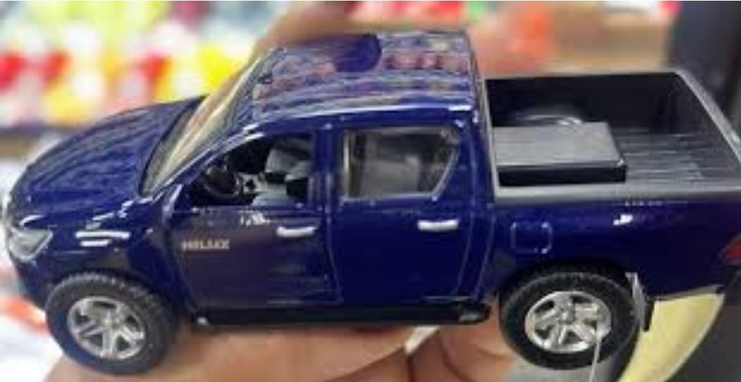 Picture of 1 PC 1:36 Toyota Hilux Pickup Diecast Alloy Car Premium Model Vehicle Metal Toy Model Pull back Sound Light Multicolor