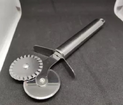 Picture of 1PC Stainless Steel Pizza Cutter 2 in 1 Multicolor