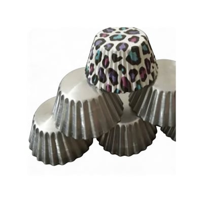 Picture of Cup Cake Mould (5 pieces) with Cup Paper liner (20pieces) / কাপ কেক মোল্ড (৫ পিস) সাথে কাপ কেক পেপার (২০পিস) -Silver