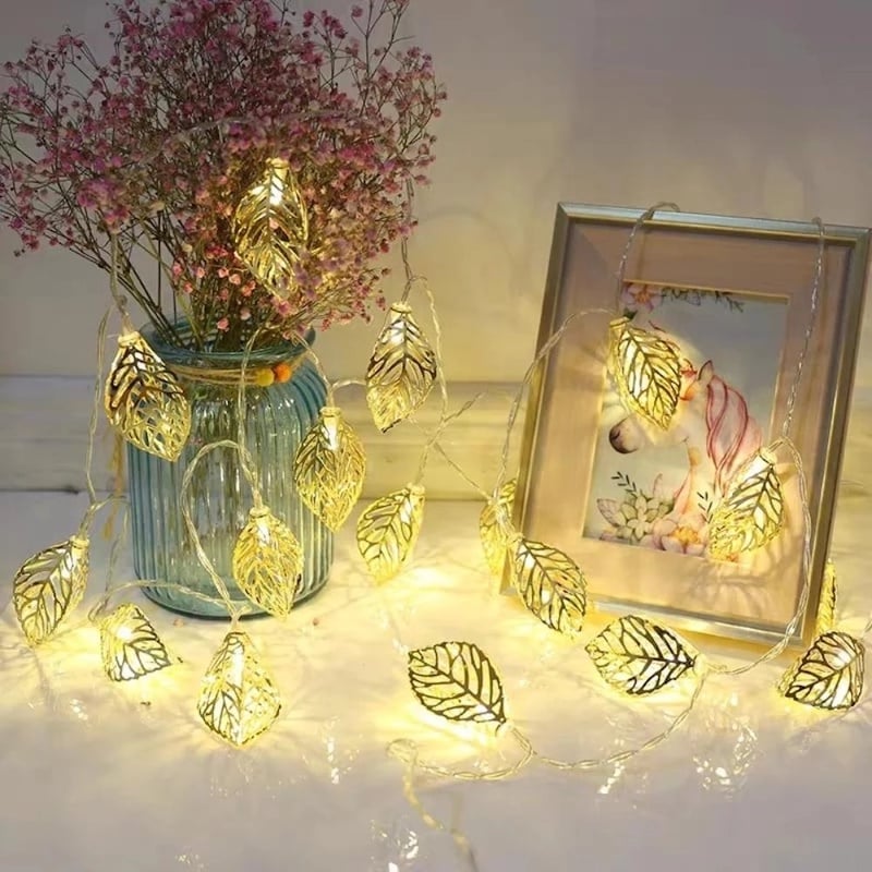 Picture of Metal Fairy light 3d leaf shape golden color current driven pieces set - Gold