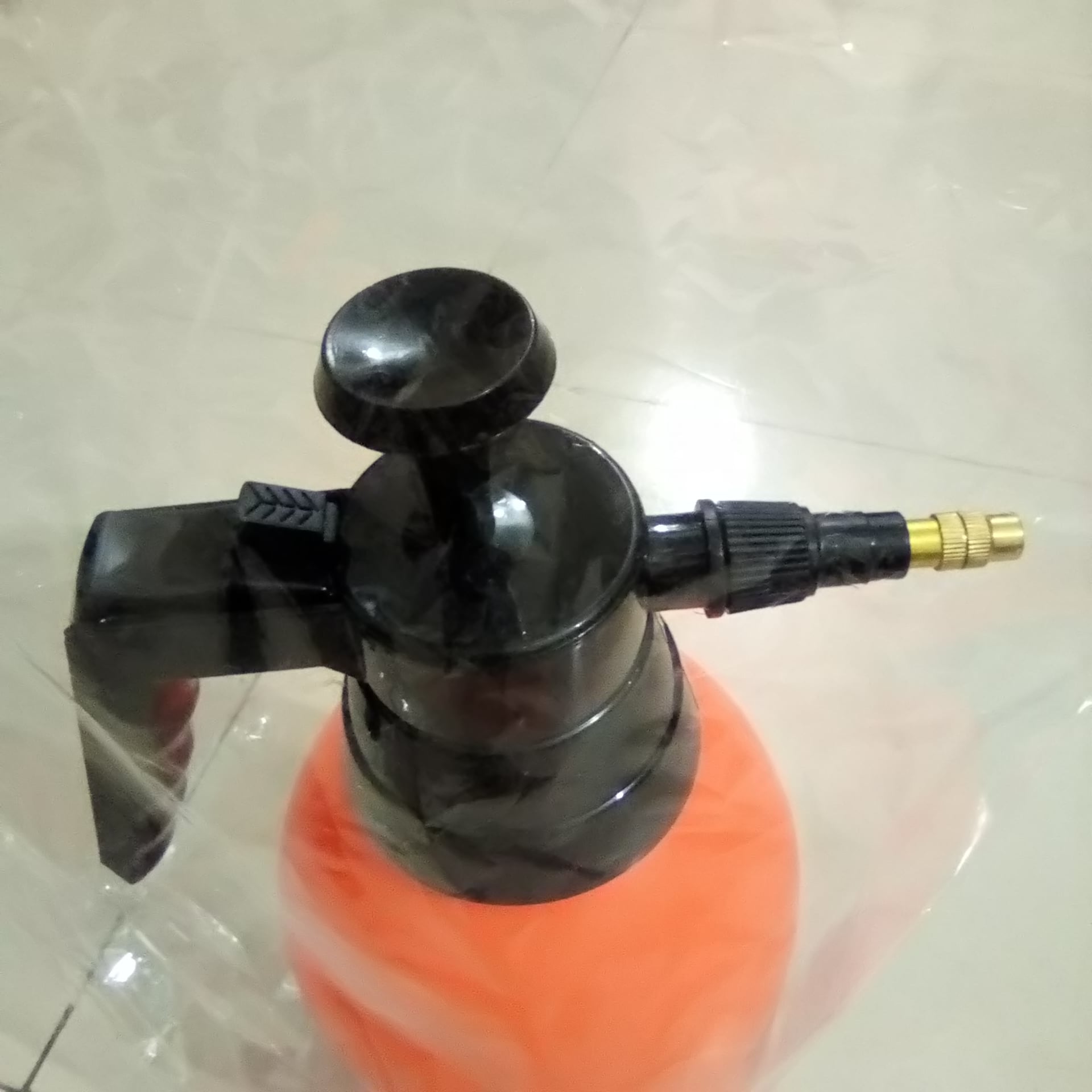Picture of 1PC Spray Nozzle Trigger With Bottle And Sprayer Chemical Resistant (2L-Orange)