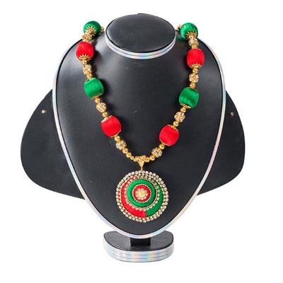 Picture of Red & Green  Color Silk Nekelace