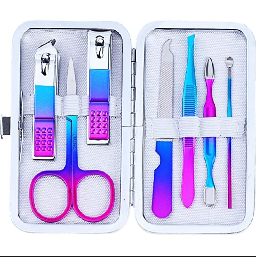Picture of 7 in 1 luxury manicure set nail cutter kit -Nail Cutter Set