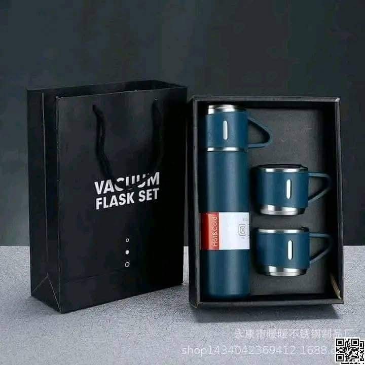 Picture of Stainless Steel Thermos bottle 500ml Thermal Vacuum Flasks Double Wall Insulated Cup (Multicolor) - Multicolor