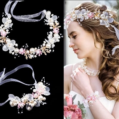 Picture of Bridal Crown Hair Jewelry Wedding Tiara With Pearls Flowers
