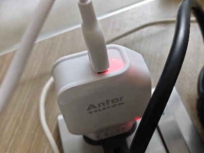 Picture of Android Type B Fast Charging 14W USB Charger - High-Speed Charging, Durable Design