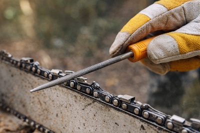 Picture of TIGER Brand 22 Inch Chain Saw Chain – Heavy Duty Chainsaw Machine Chain Blade - Silver