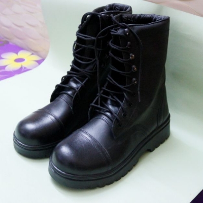 Picture of Boots for men- men new fashion boots +(Free Socks)