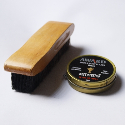 Picture of Leather Walking Boot Care Kit Shoe Polish + Single Sided Brush For Shoes Cleaning - Preserve Leather Boots Comprehensive Care Kit