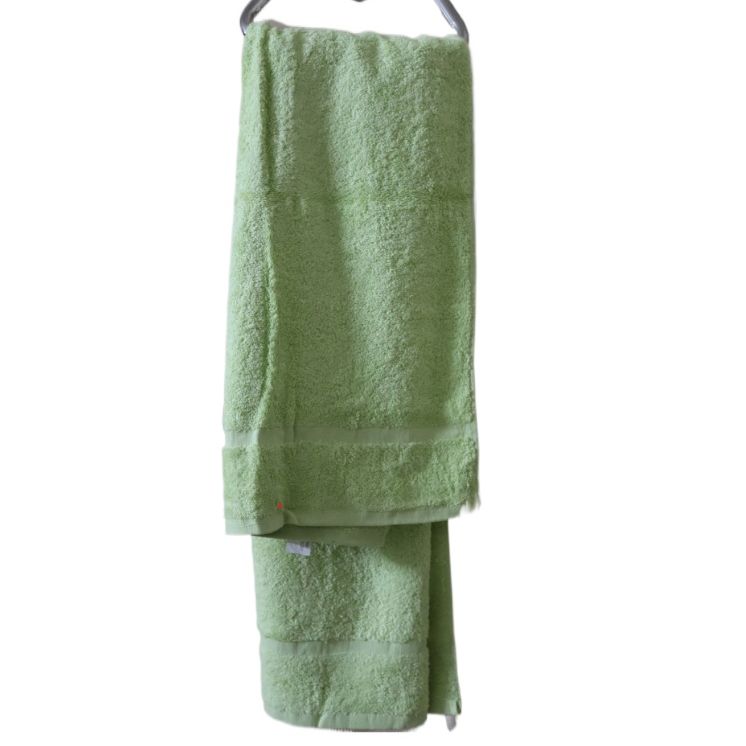 Picture of Cotton Soft  Bath Towel - Large Bath Towel, 28 inch by 58 inch Bath Towel