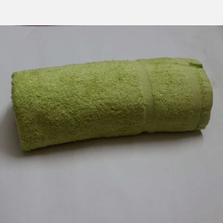 Picture of Cotton Soft  Bath Towel - Large Bath Towel, 28 inch by 58 inch Bath Towel