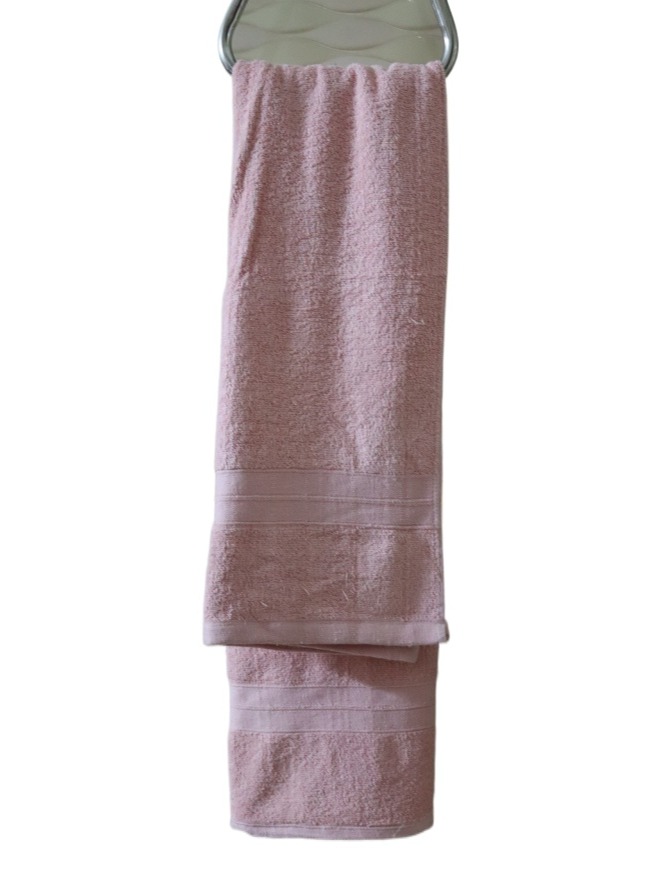 Picture of Bath Towel Pink Bath Towels - Classic Turkish Cotton Bath Towel 28 x 56 inch Large Towel thick