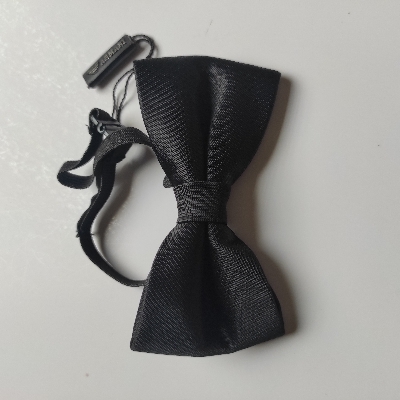 Picture of Bow tie - Readymade Clasp Classic Bowtie Plain Black Smooth Formal Tuxedo Bow Tie