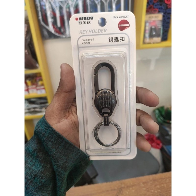 Picture of Omuda Antique Hook Locking Silver Metal Carabiner Key Ring For Bike, Car