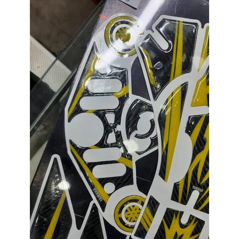 Picture of Yamaha R15 V3 Tank Protector, Tank Pad, Tank Decals, Tank Stickers