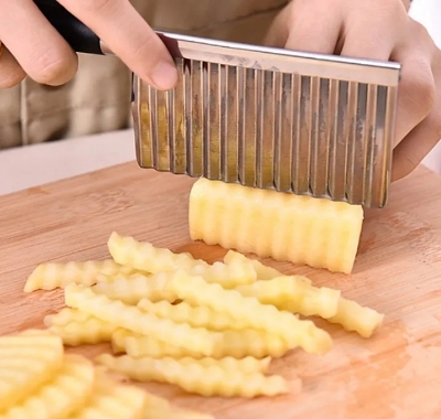 Picture of Multifunctional Stainless Steel Potato Cutter Wave French Fries Slicer Vegetable Cutter French Fries Kitchen Silver 