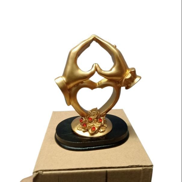 Picture of Heart Sculpture Home Decor, Gold Resin Figurines Shelf Decor Accents, Modern Art Collectibles Ornaments Home Decorations for Living Room,Valentines Day Wedding Anniversary Romantic Gift Multicolor 
