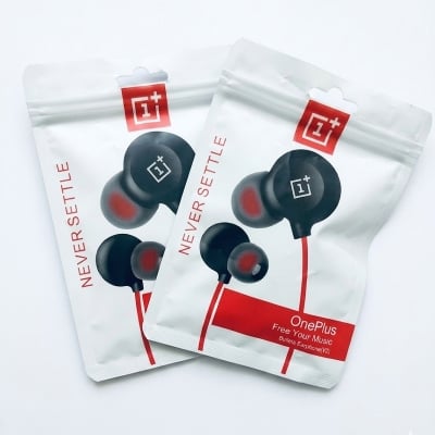 Picture of Oneplus Earphone for any Android  ear phone/ head phone