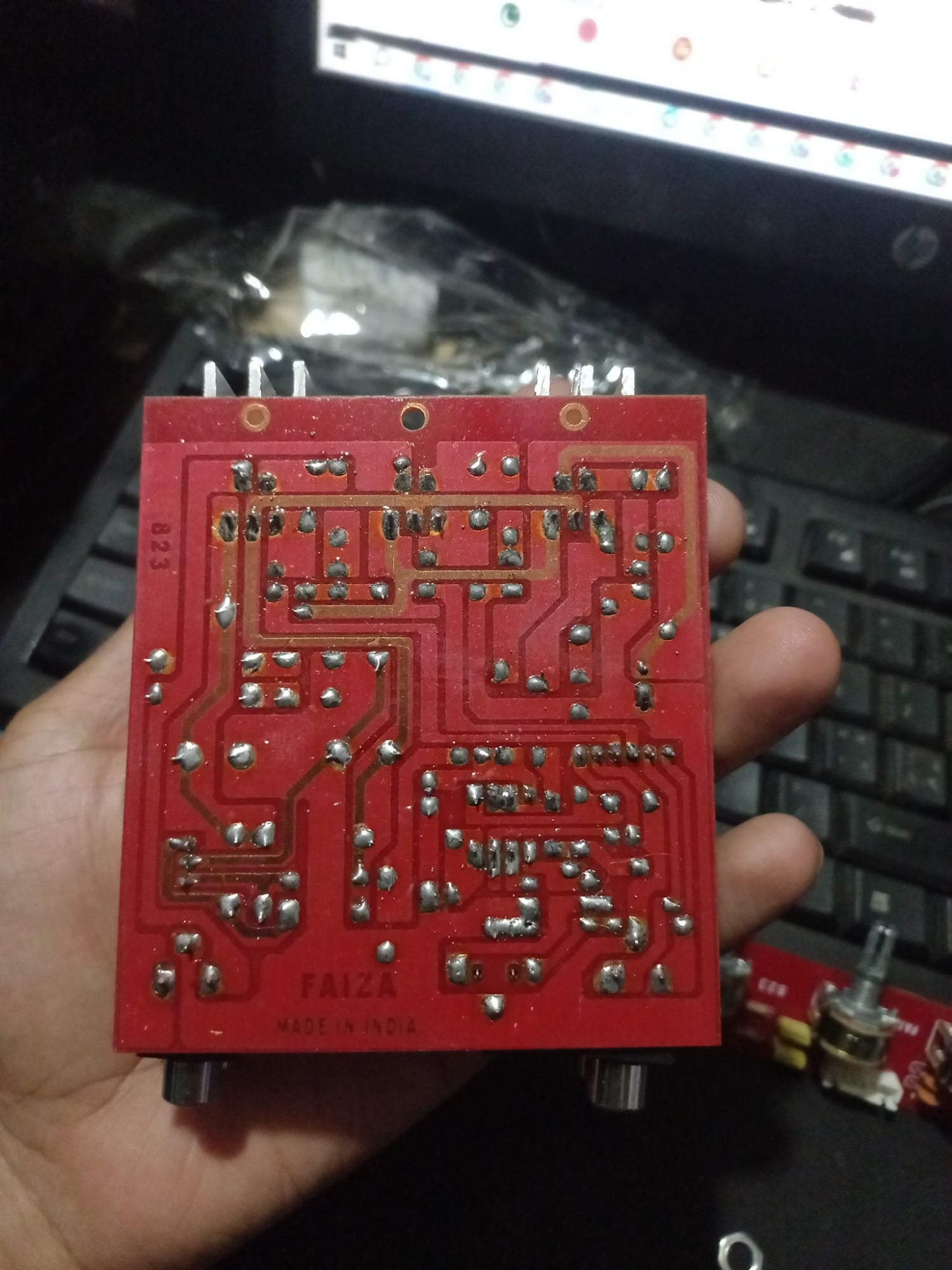 Picture of 3 Channel Power Amplifier Board model 2030 and 3 IC top quality 15W+15W DC 12V Audio Power Amplifier 2030 thriple  IC DYE Module