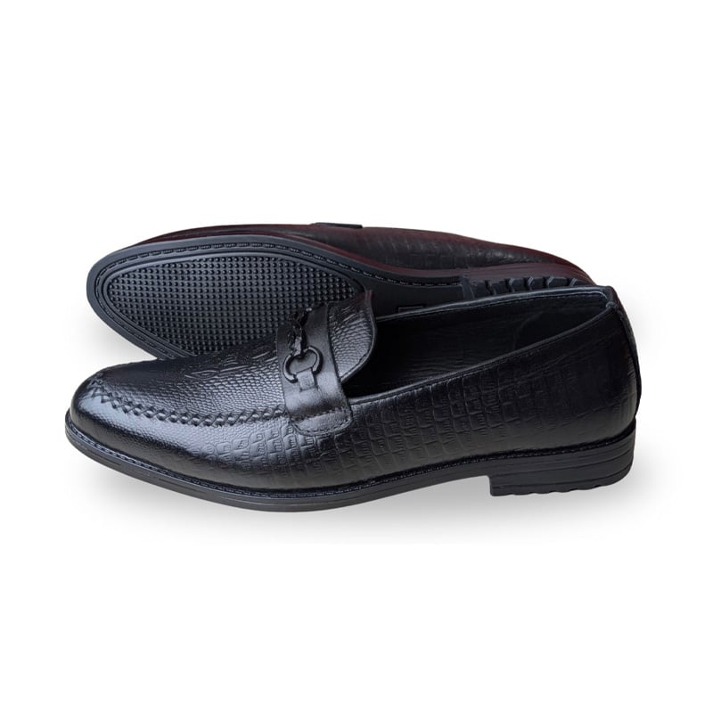 Picture of Men’s Luxury Chain-Bit Loafer with Crocodile Finish - Black