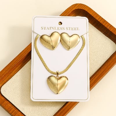 Picture of Premium Stainless Steel 18K Gold Plated Jewelry Set – Non-Tarnish Pendant Necklace & Earrings Combo (Heart)