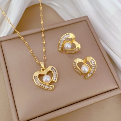 Picture of Luxury 18K Gold Plated Titanium Steel Pearl Jewelry Set for Women (Heart)