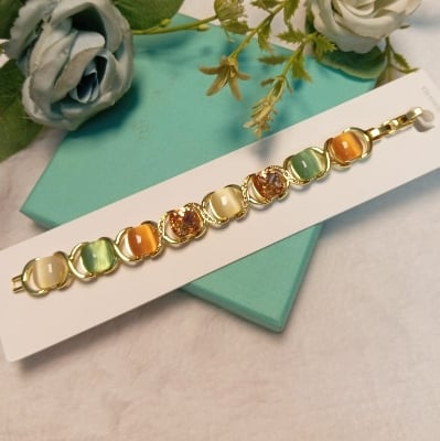 Picture of Premium Luxury Crystal & Cat’s Eye Stone Link Bracelet for Women - Elegant Gold & Silver Plated Party Wear Jewelry (M-3)