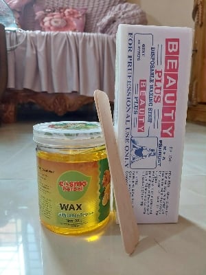 Picture of Cosmo Herbal Lemon Honey Wax With 80pcs Strips and stick - Multicolor