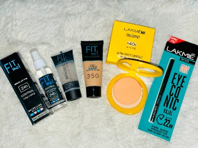Picture of Student Makeup Combo 5 pcs set