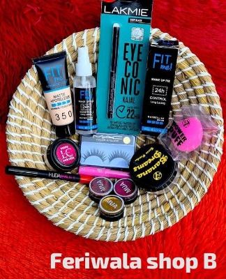 Picture of Student Makeup Combo 10 pcs set