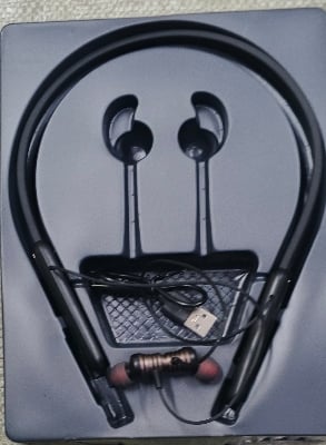 Picture of MT+ Hi-Fi Music Neckband Earphone