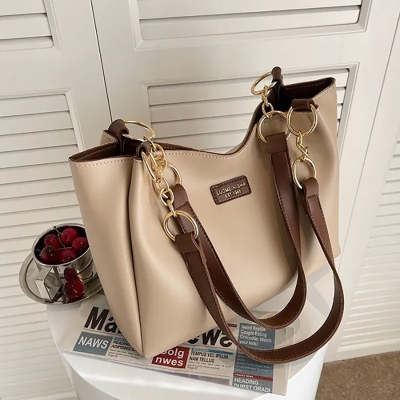 Picture of Signature Classic shoulder women's tote bags