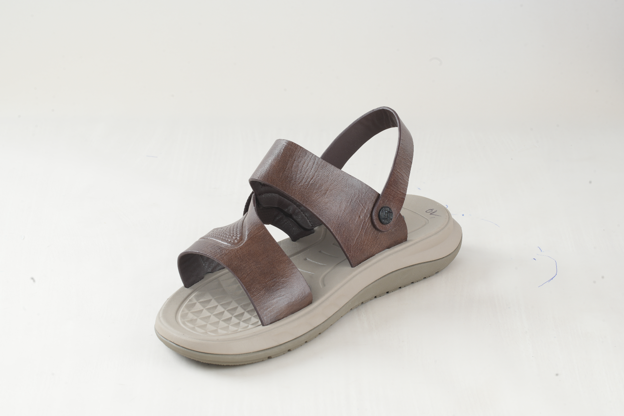 Picture of Mens Sandal CKD Brown 86050002639