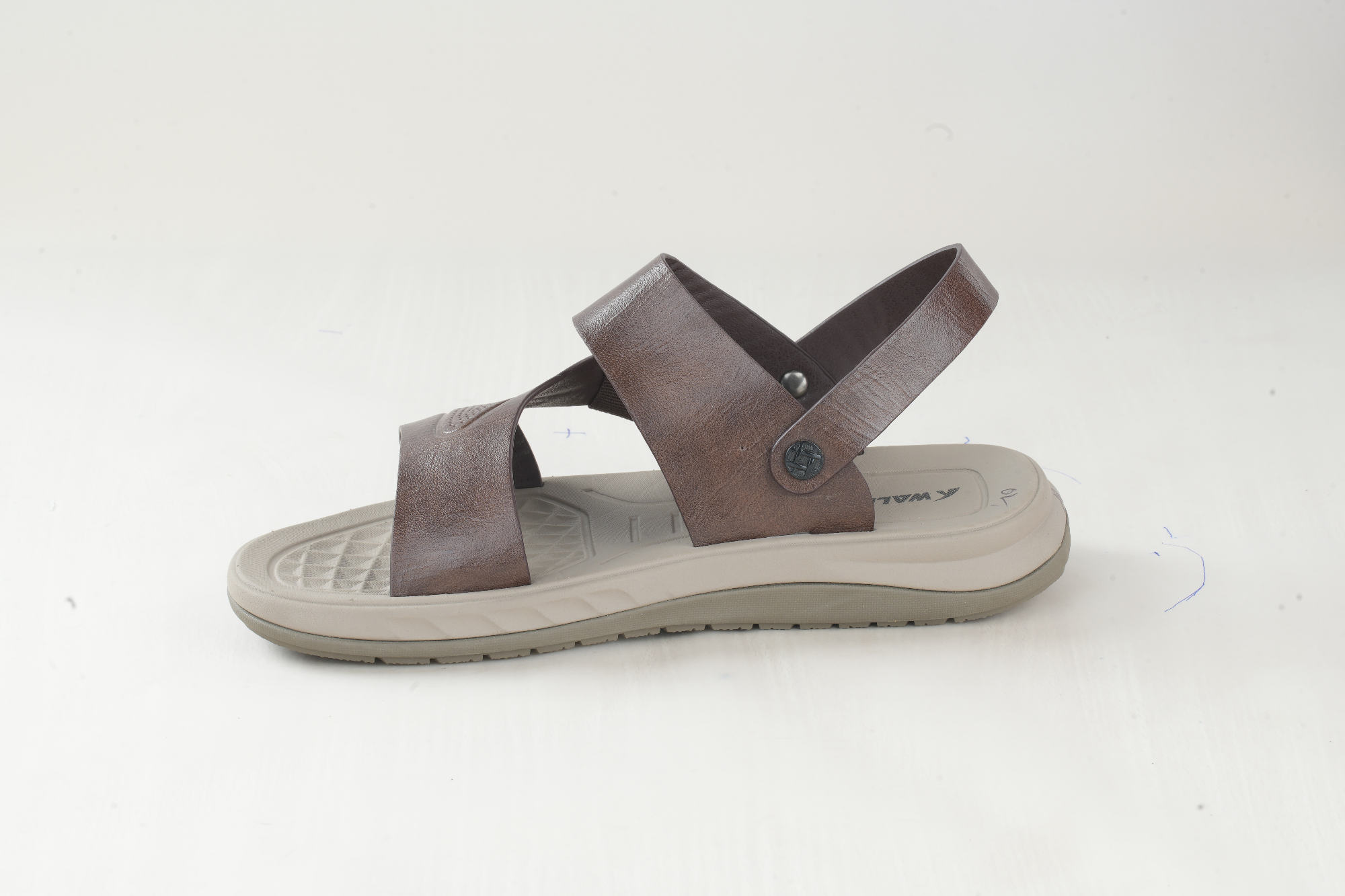 Picture of Mens Sandal CKD Brown 86050002639