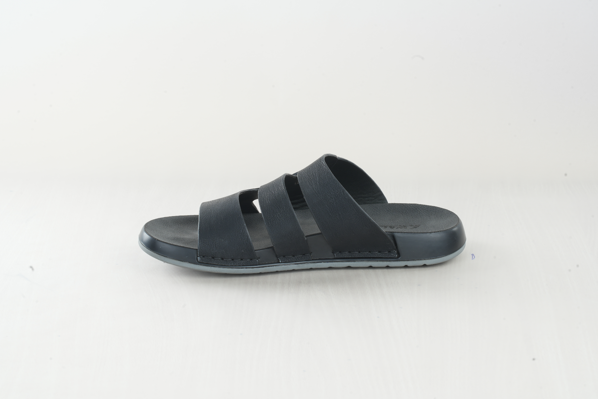 Picture of Mens Sandal CKD Black 86040003839