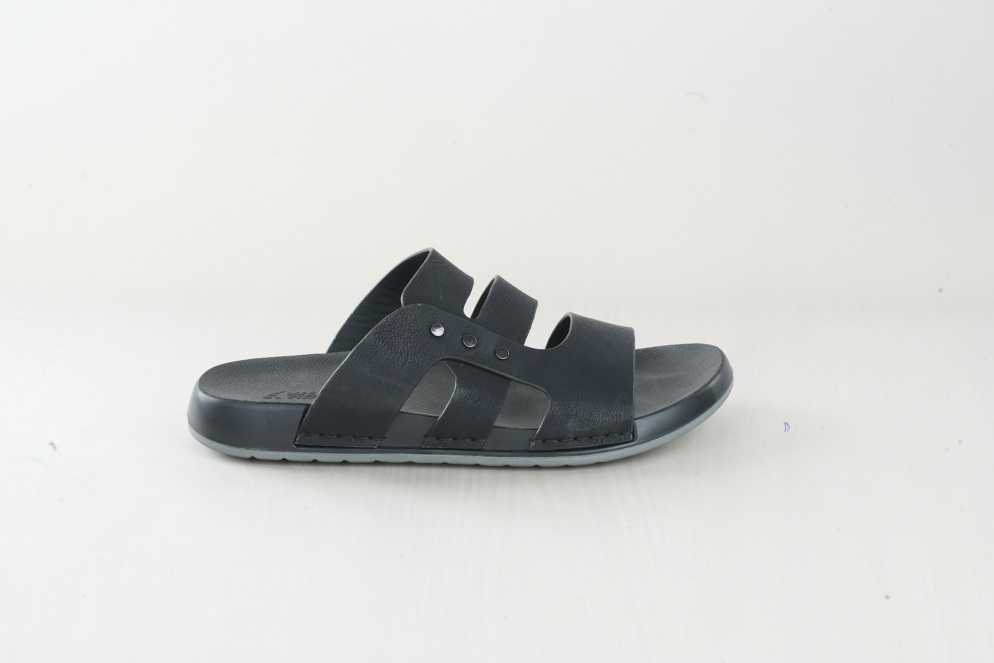 Picture of Mens Sandal CKD Black 86040003839