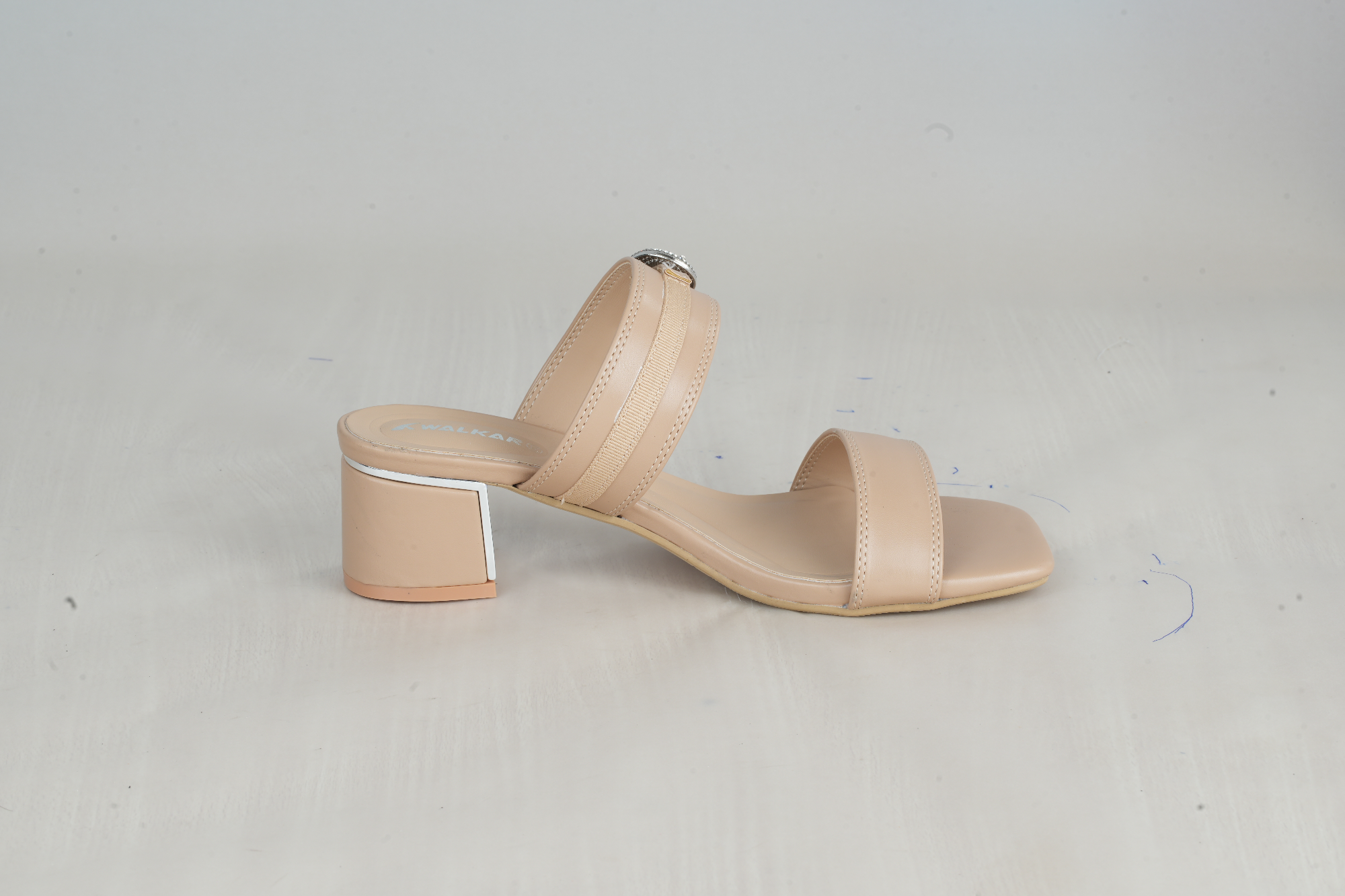 Picture of Ladies Sandal Brown 66050005636