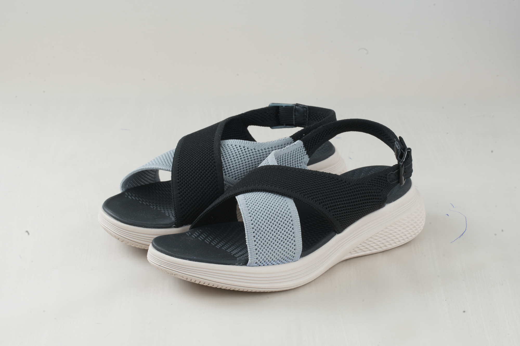 Picture of Ladies Sandal Black  56040006036