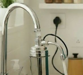Picture of portable Mini geyser / instant water heater 2000 watt