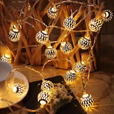 Picture of Home Decorative Lights - Metal Snow Ball - Yellow Golden - Fairy LightsGold