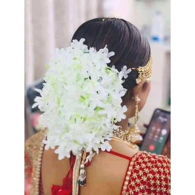 Picture of Artificial Hair Flower For Woman Gajra Fower White White 