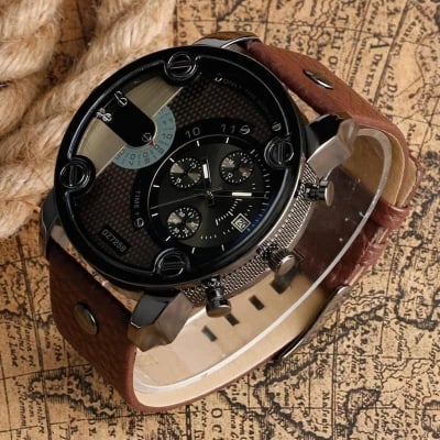 Picture of New Design PU Leather Belt Quartz Watch for Men Brown 