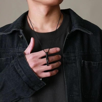Picture of Simple Vertical Bar Pendant Necklaces for Men Black 