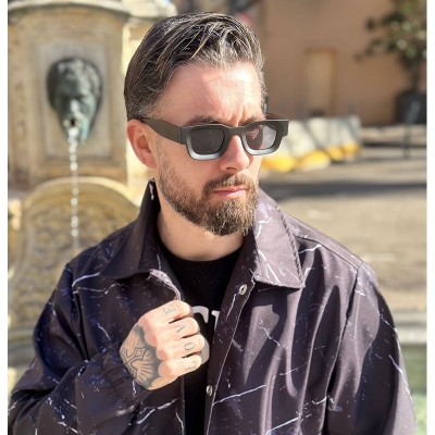 Picture of hot Square Frame Sunglasses for Men Original Driving Driver Exclusive Vintage Casual Black 