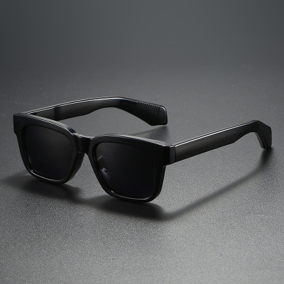 Picture of Achieve a Trendy Look with Too Stylish Black Sunglasses for Men - Very Comfortable and Fashionable, Easy to Clean - Embrace Sunglasses Fashion.  Black
