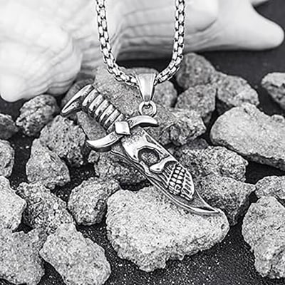 Picture of Style Korean Diamond Necklace Clavicle Chain Necklace for Men Fashion Jewelry  