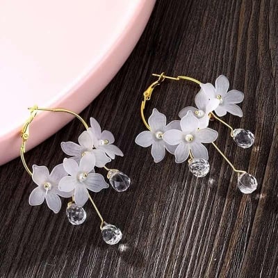 Picture of Lavish indulgent - Fashion Flower Tassel Drop Earrings For Women Trendy Shiny Moon Star Pearls Dangle Earrings - Sensible - Must Have White Adjustable